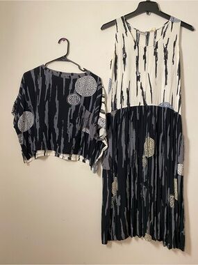 Black & White Patterned Two-Piece Dress Set